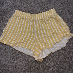Pacsun Dainty Shorts